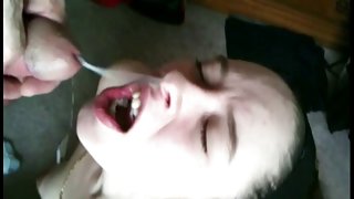 Kayla Receives a Large Mouthful of Sexy Cum