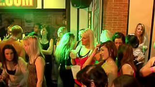 Party girls grab cocks into their mouths for fresh cum deposits at the club