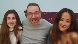 Classic oldman facialize young threeway babes